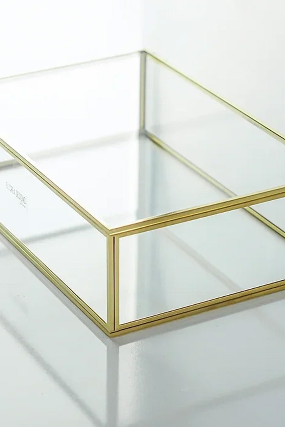 Pirinç Gold Cam Kapaklı Takı Aksesuar Çikolata Fotoğraf Kutusu 30x20x8cm - 2