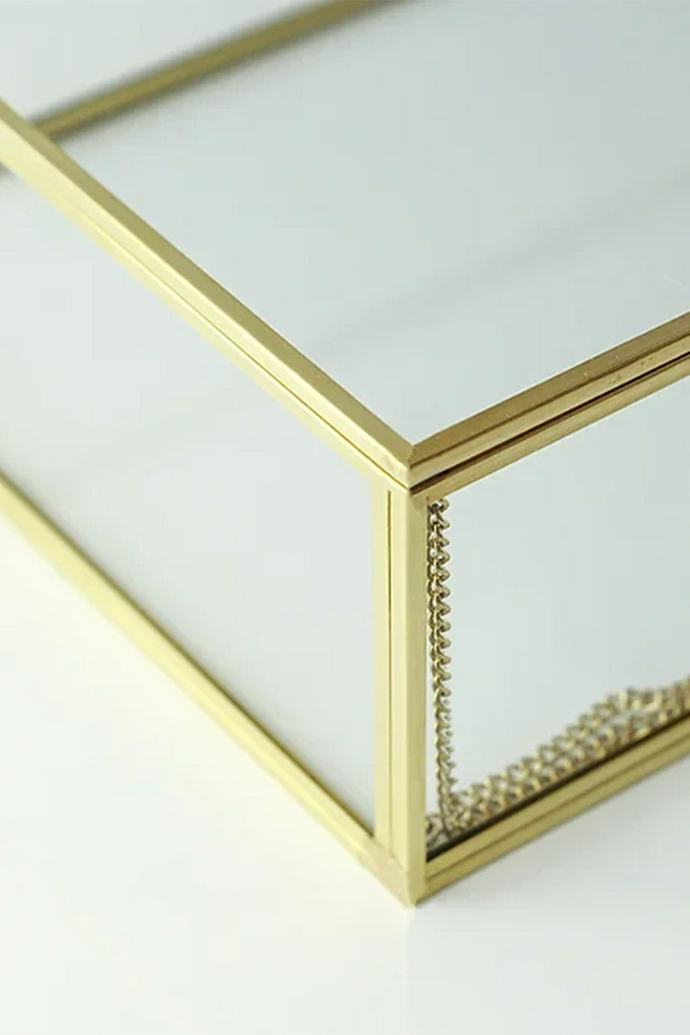 Pirinç Gold Cam Kapaklı Takı Aksesuar Çikolata Fotoğraf Kutusu 30x20x8cm - 6