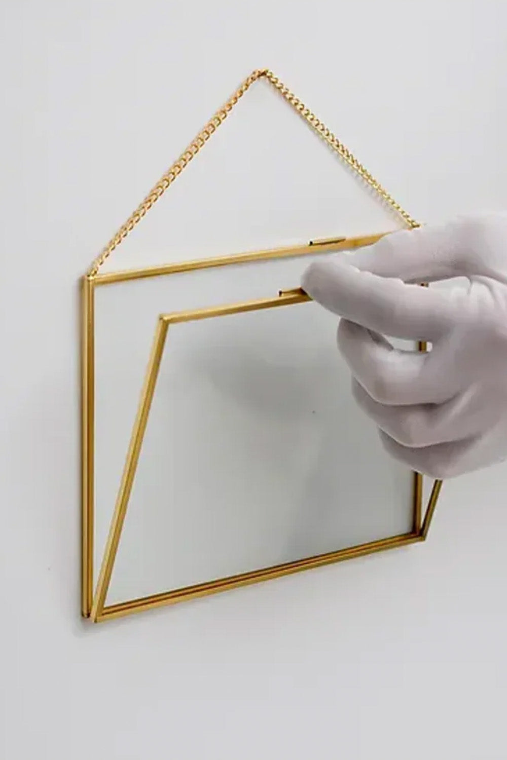 Yatay Pirinç Gold Kapaklı Cam Duvar Askılı Fotoğraf Çerçevesi 20x15cm - 3