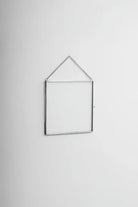 Dikey Ve Yatay Gümüş Cam Duvar Askılı Fotoğraf Çerçevesi Kapaklı 20x20cm - 0