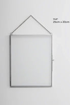 Dikey Gümüş Cam Duvar Askılı Fotoğraf Çerçevesi Kapaklı 25x20cm - 2