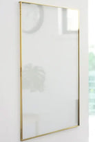 Pirinç Zincirsiz Duvar Aparatlı Cam Fotoğraf Çerçevesi 60x45cm - 2