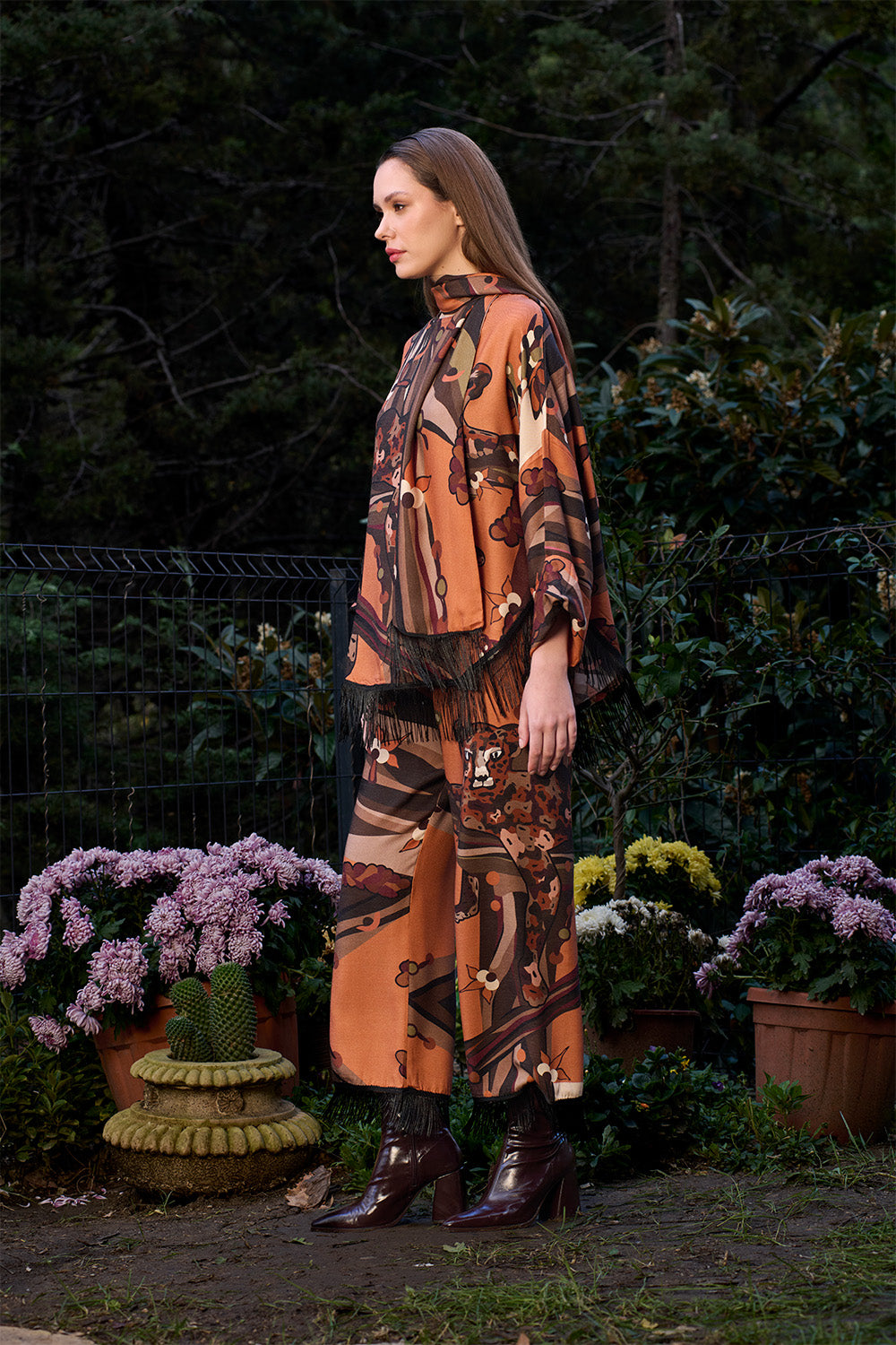 Kahve Kaplan Desenli Saçak Detaylı Pantolon - 1