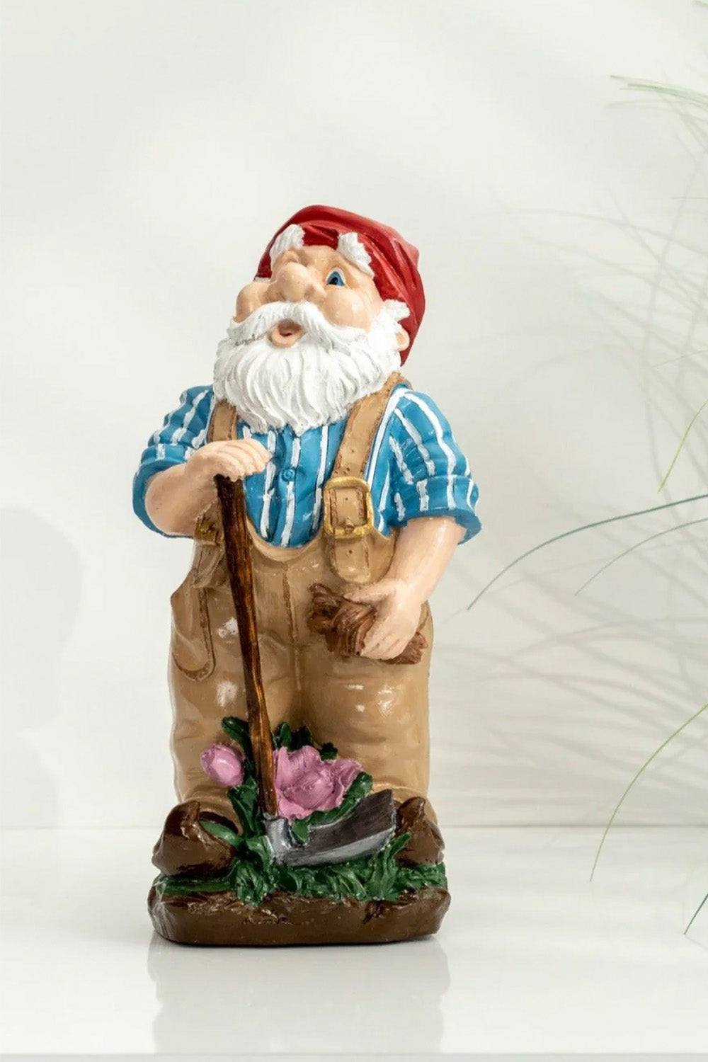 Neşeli Bahçıvan Cüce - 0