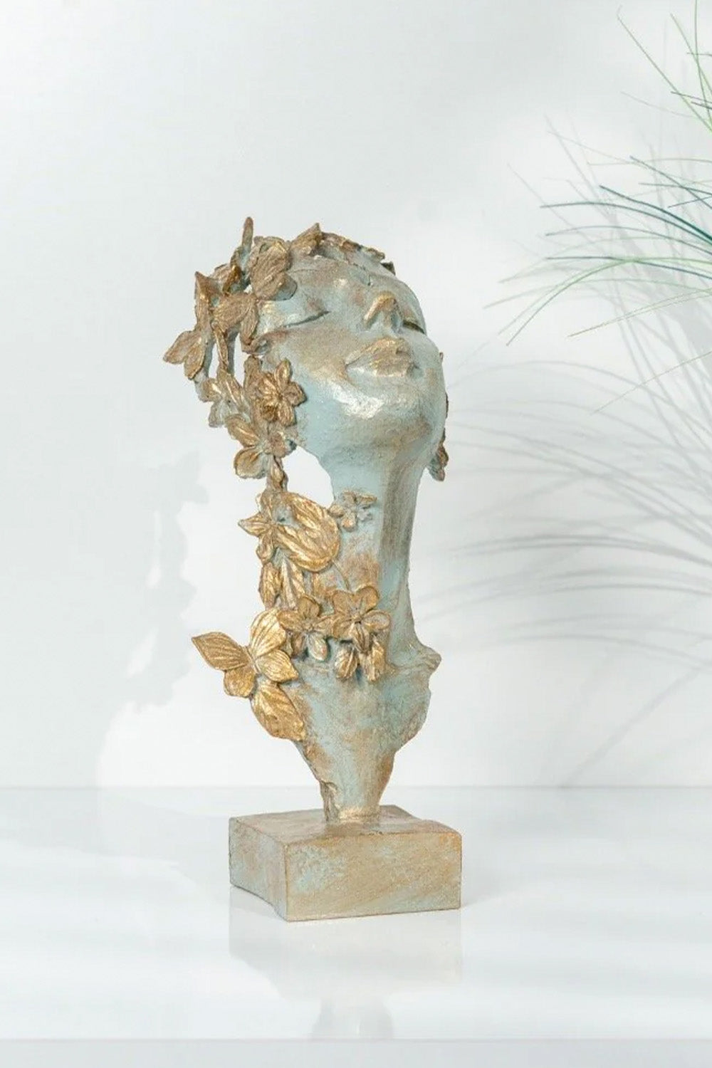 Bella Kelebekli Kadın Mask Obje - 1