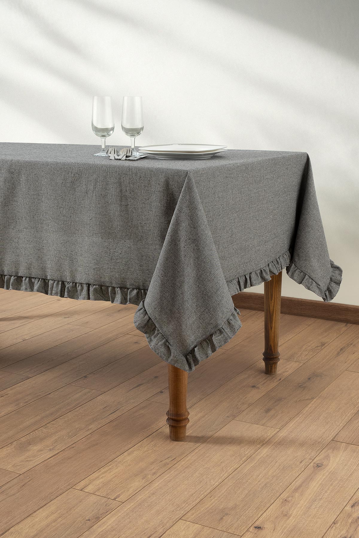 Selendi Firfirli Masa Örtüsü - 4