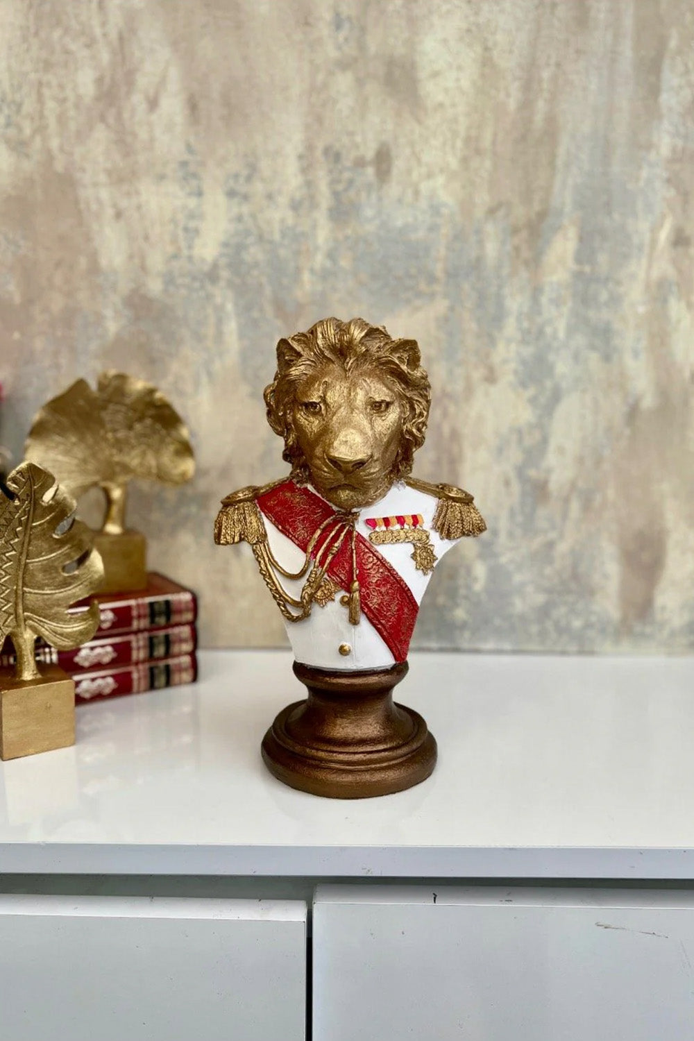 Kaideli Altın Detaylı Aslan Obje - 2