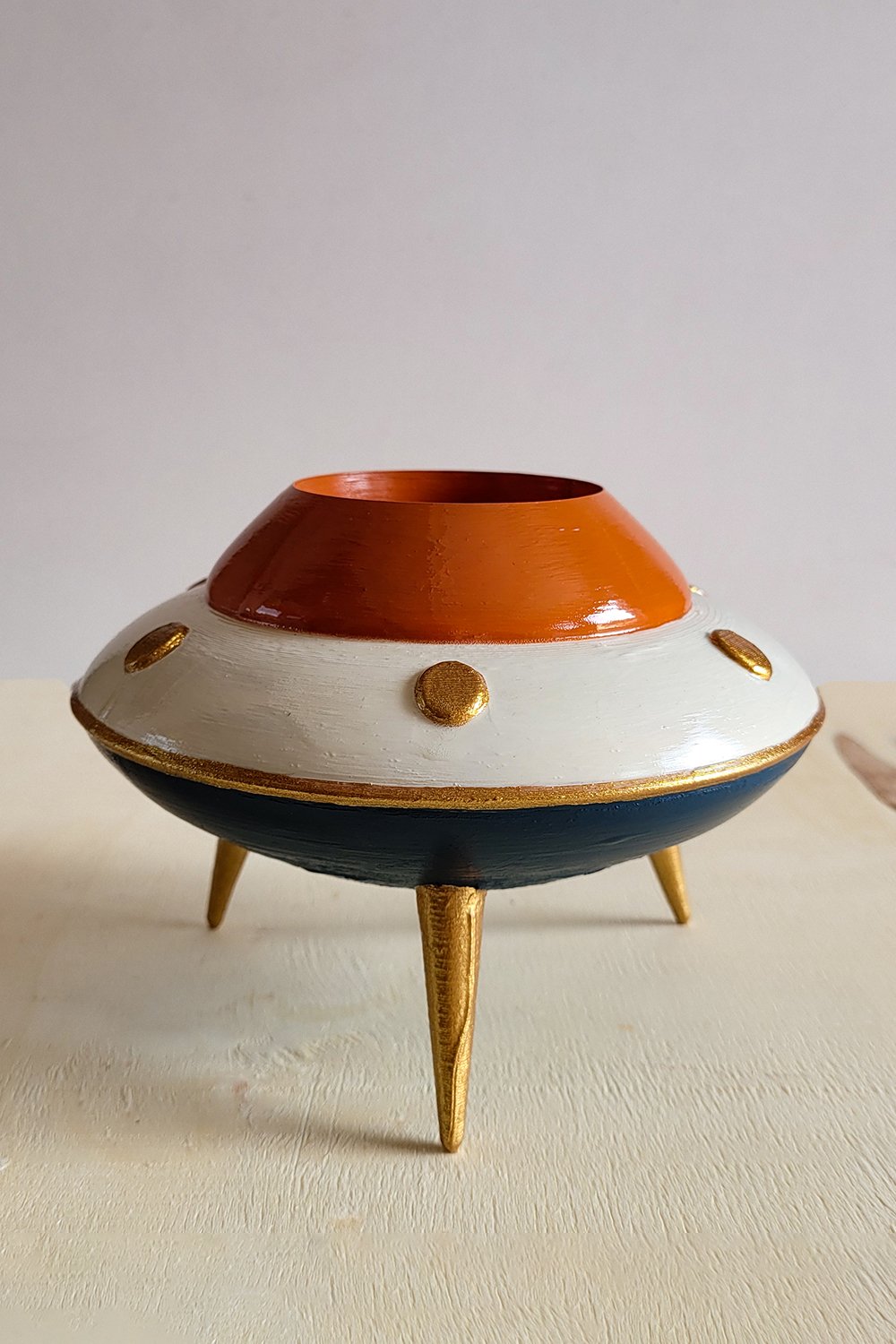 Retro Mini Ufo Saksı | Kemik - 2