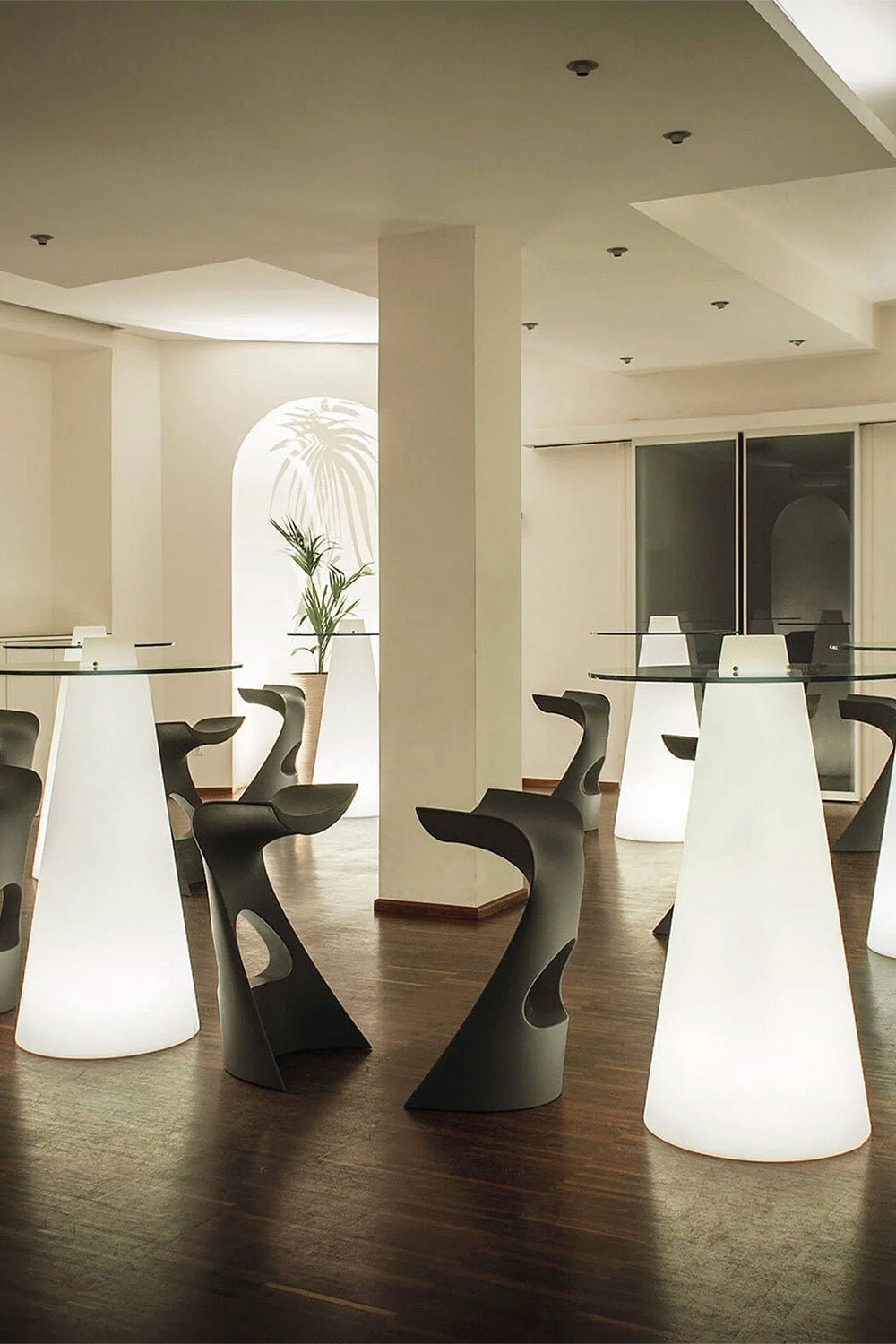 Peak Işıklı Beyaz Bistro Masa H:120cm - 3