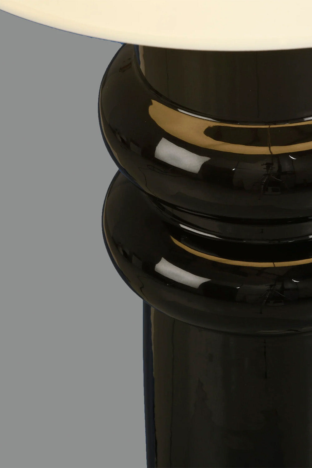 Almería Masa Lambasi 1l Parlak Si̇yah - 2