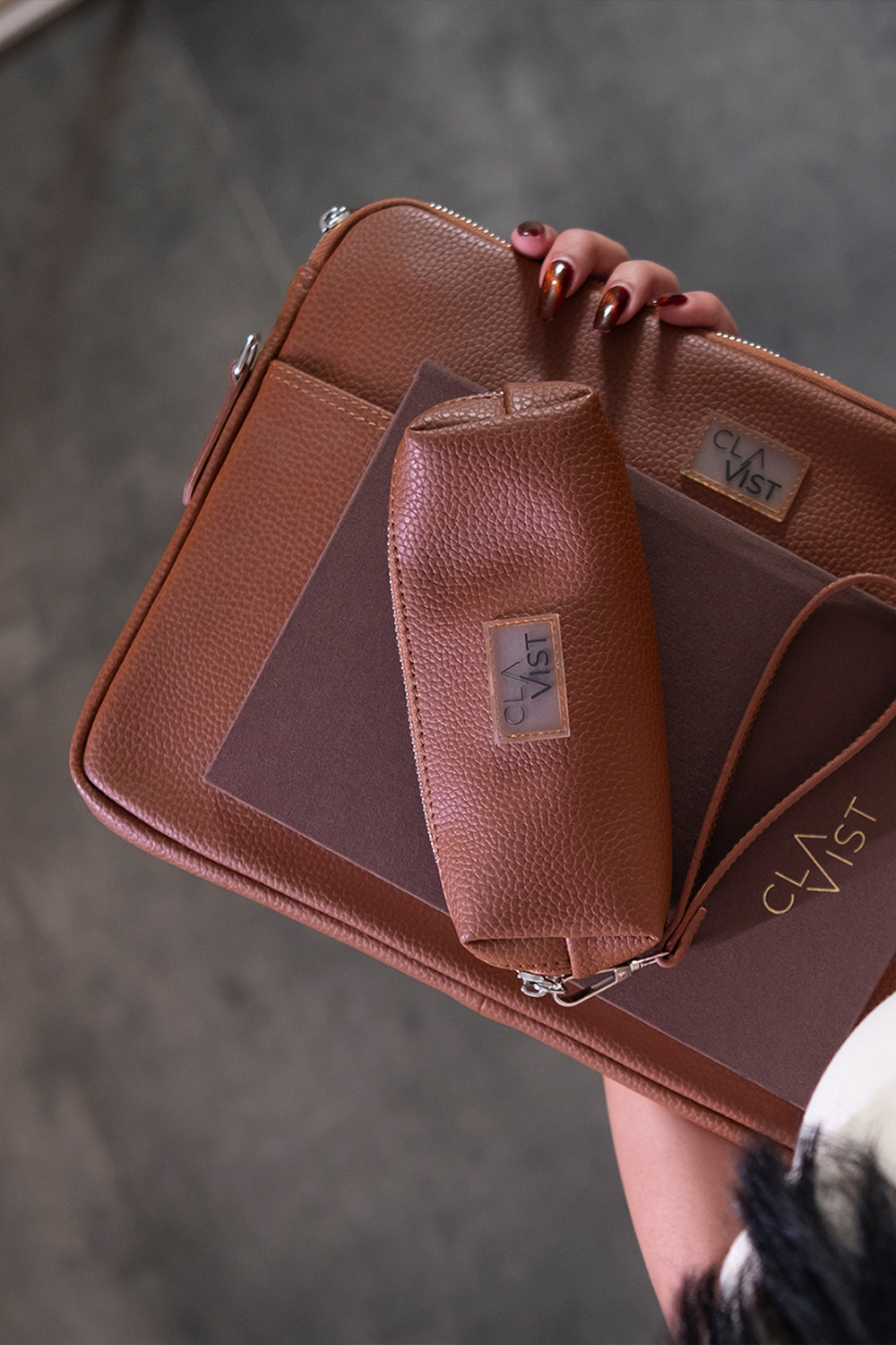 Minimalist Kalem Ve Aksesuar Çantası Kahverengi - 3