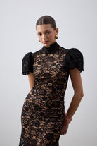 Kısa Kollu Dantelli Siyah Uzun Elbise - 1