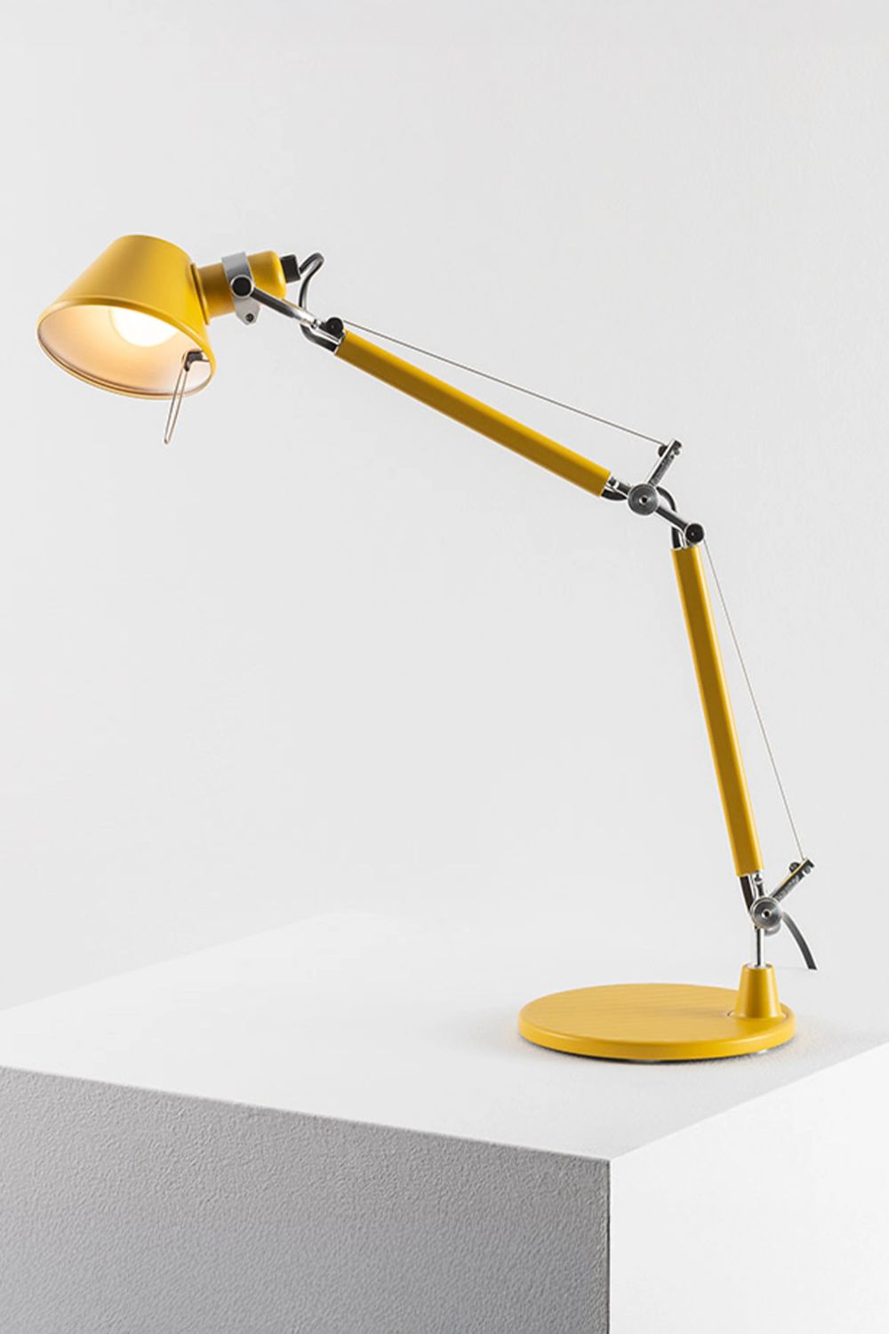 Tolomeo Micro Sarı Masaüstü Aydınlatması - 0
