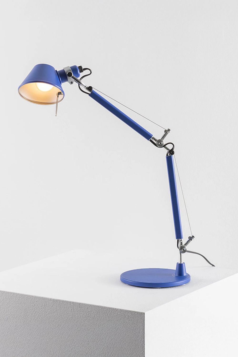 Tolomeo Micro Lacivert Masaüstü Aydınlatması - 0