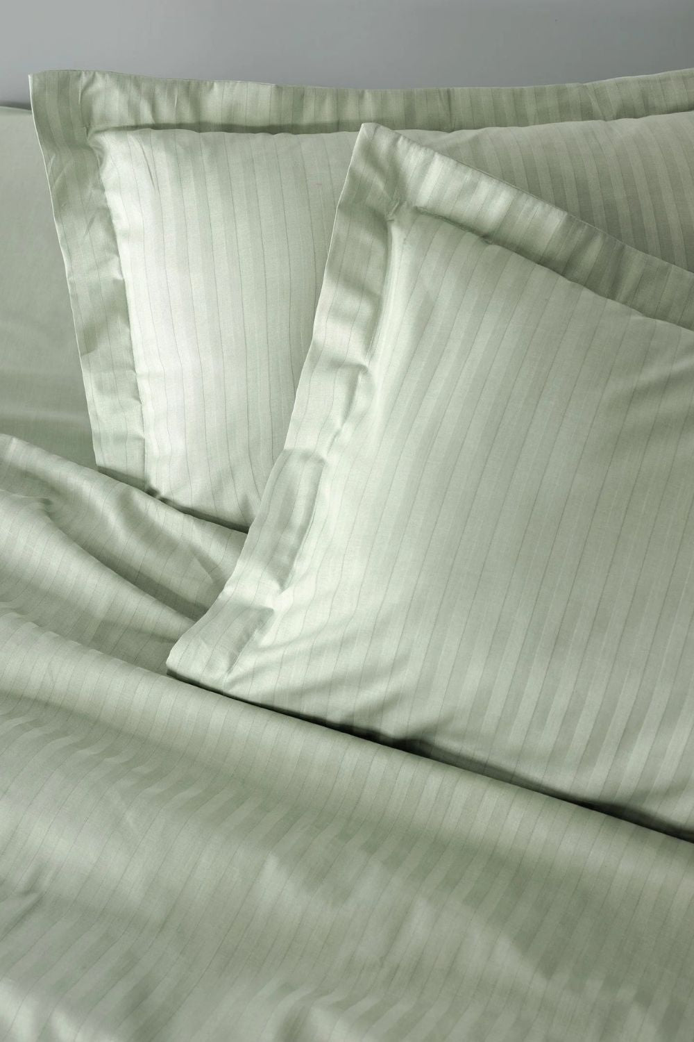 Elegant Stripe Saten Çift Kişilik Nevresim Takımı Adaçayı - 1