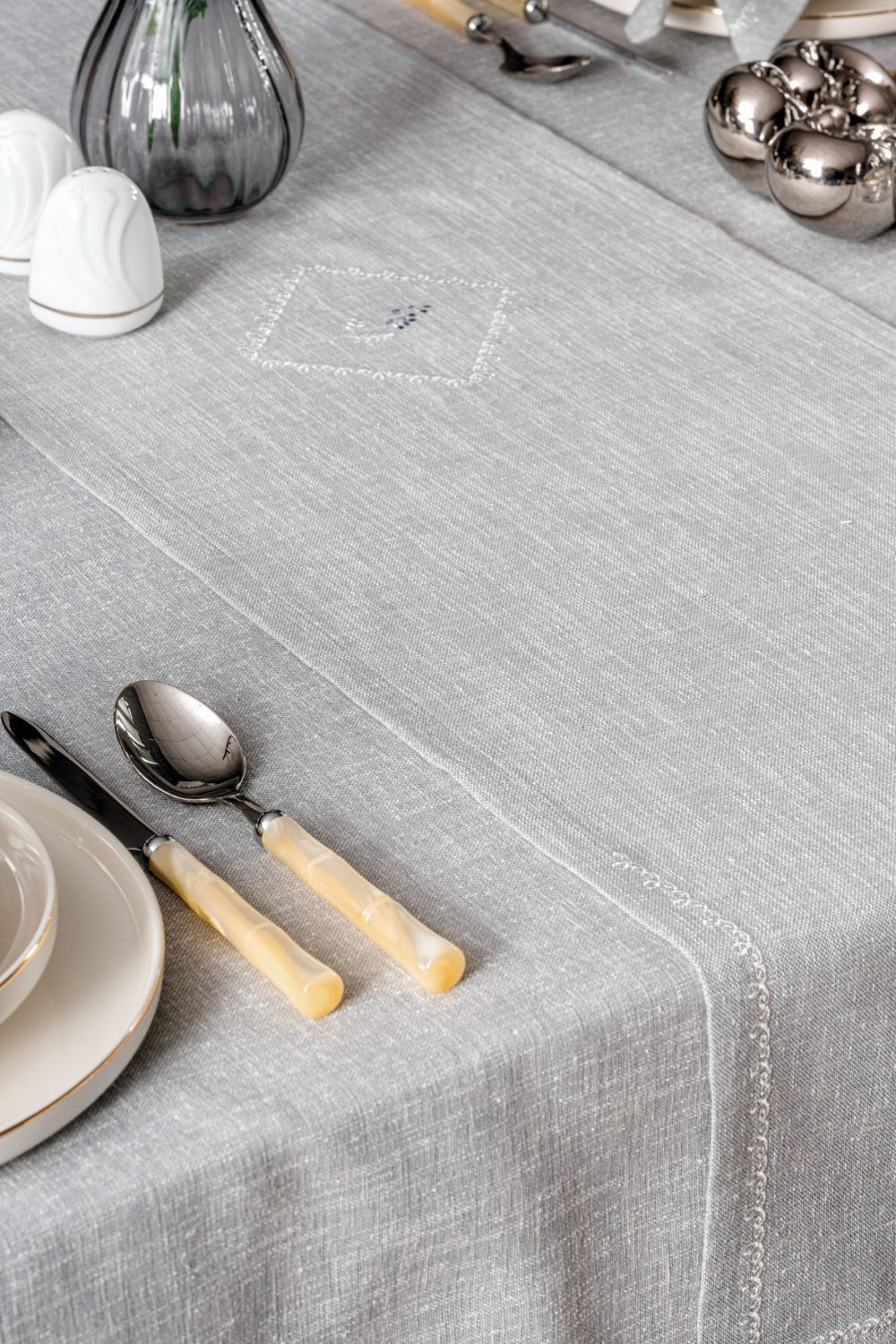 Keten Masa Örtüsü Takımı Pera Gri 175x240 - 1