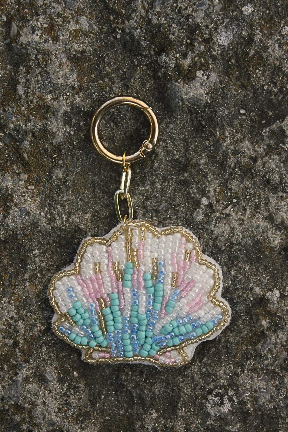 Capri - El Yapımı Deniz Kabuğu Çanta Charmı - Boncuk İşlemeli Midye Bag Charm Anahtarlık - 0