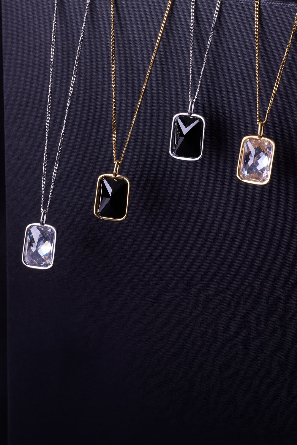 Zirkon Taşlı Kolye, Siyah - Gold - 4