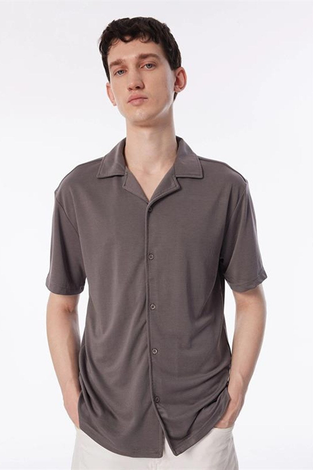 Kısa Kollu Apaj Yaka Slim Fit Örme Erkek Gömlek - 1