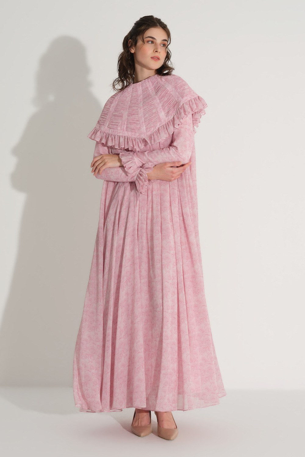 Üstü Takma Pelerinli Şifon Elbise - Pembe - 1