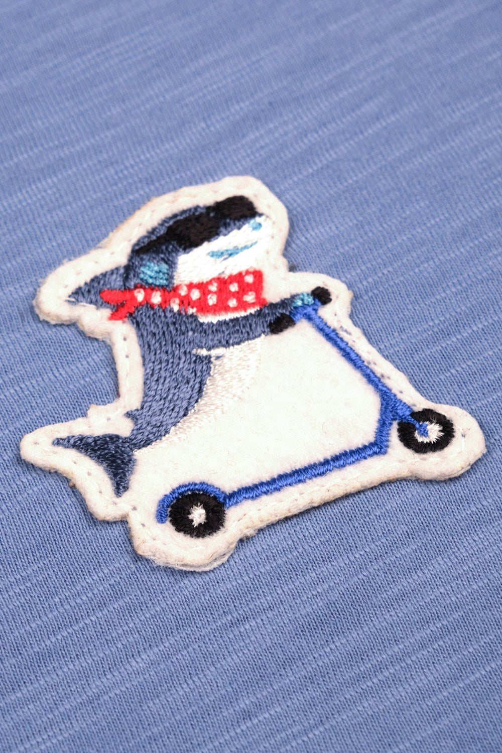 Scootering Shark T-Shirt, Mavi - 1
