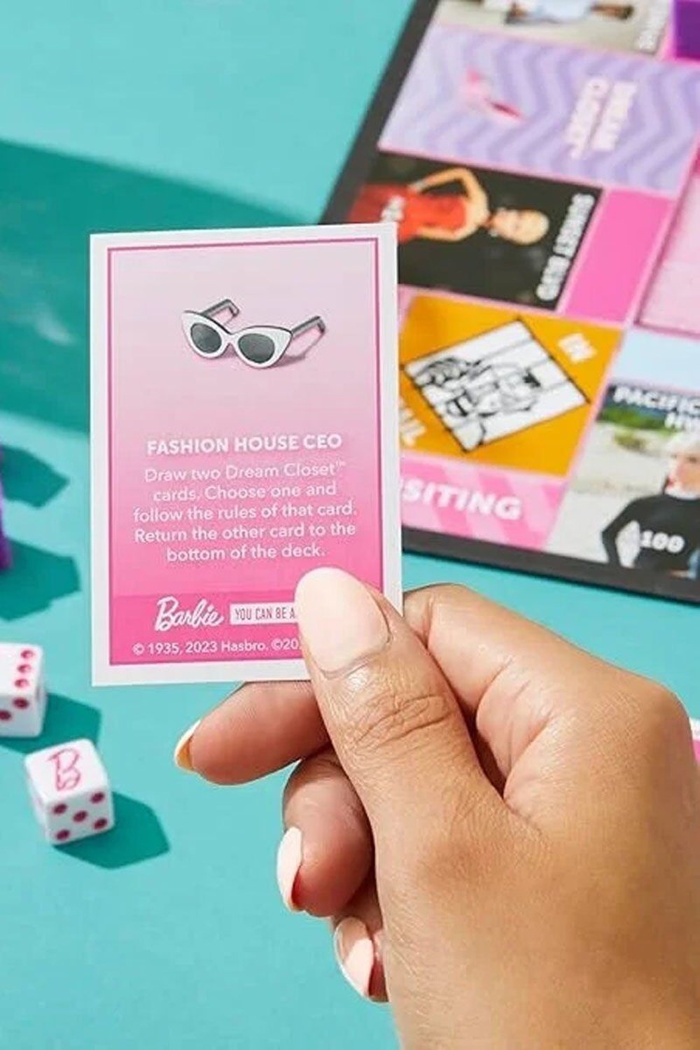 Monopoly Barbie - 3