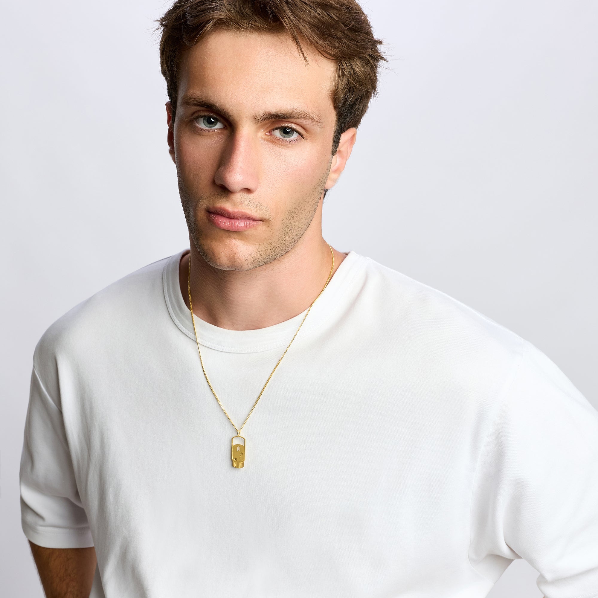 Show Necklace In Gold