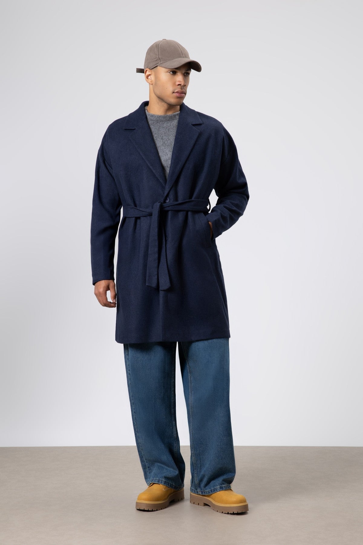 Kemerli Oversize Kaşe Kaban