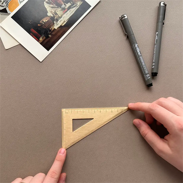 Euk Design Pirinç Gönye
