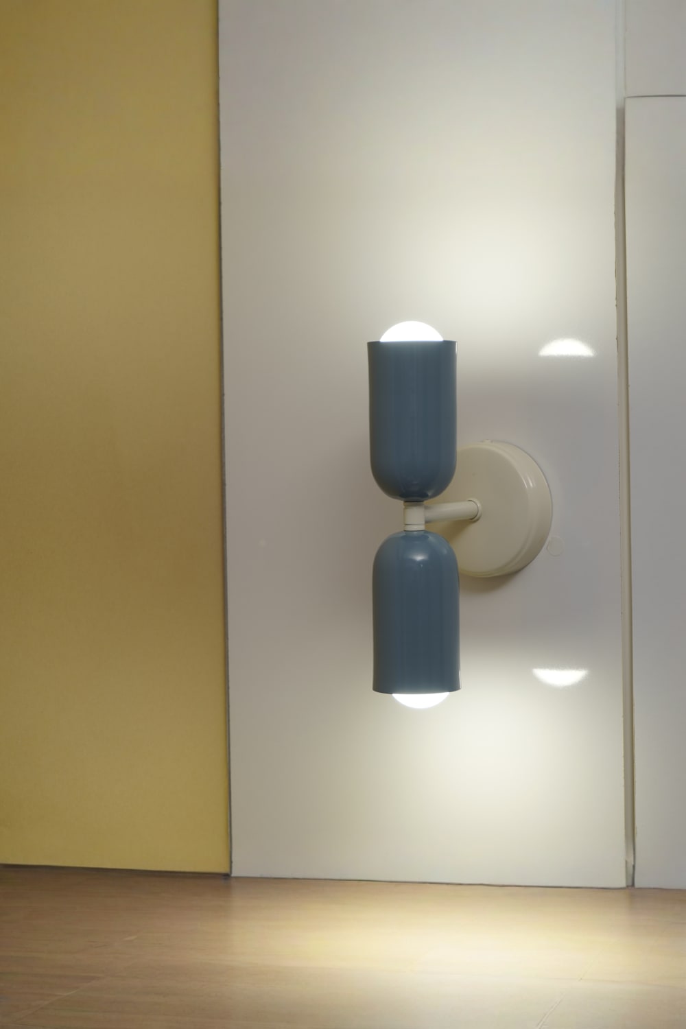 5lamp Design-Capsule Dekoratif Duvar Aydınlatması-Aplik-3-Milagron.com