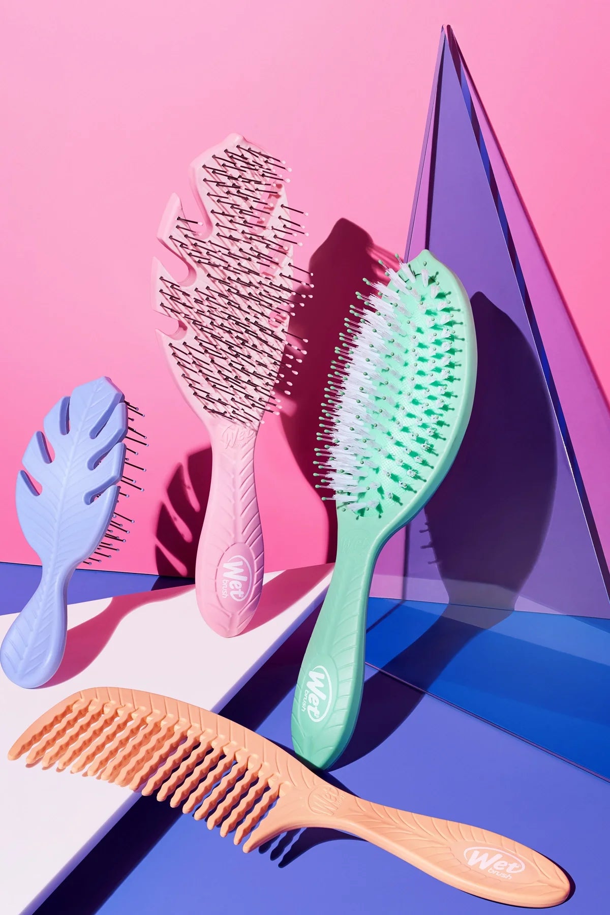 Wet Brush Go Green Hindistan Cevizi Yağlı Dolaşık Açıcı Tarak