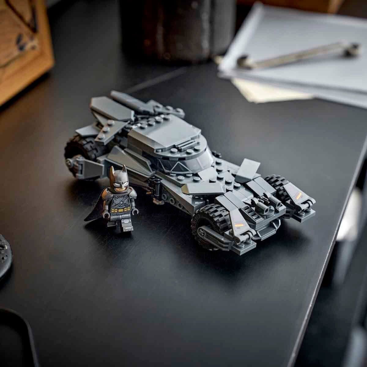 76331 Lego Dc Batman Vs Superman Batmobile 220 Parça +9 Yaş