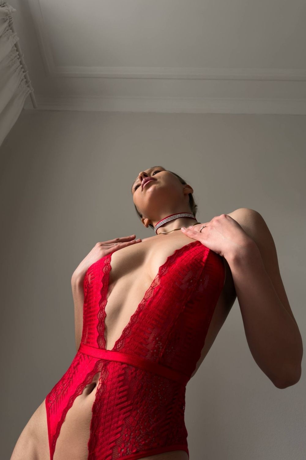 Elorian Couture Lingerie-Whispercut Dentelle Noire Bodysuit - Red-Fantezi İç Giyim-3-Milagron.com