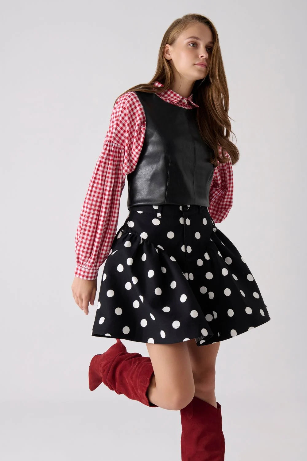 A Simple Way Co-Isabel Puanlı-Etek-2-Milagron.com