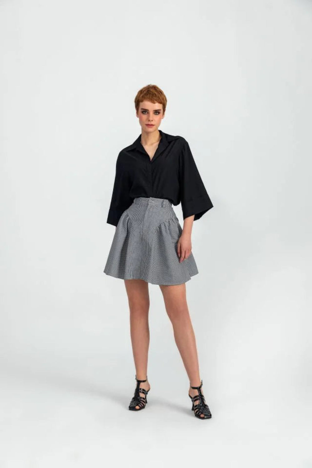 A Simple Way Co-Isabel Siyah Beyaz Küçük Pötikare-Etek-1-Milagron.com