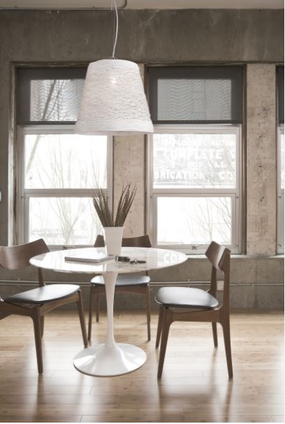 Leo Sarkit 1L White Ø32X100 Cm E27 1X20W