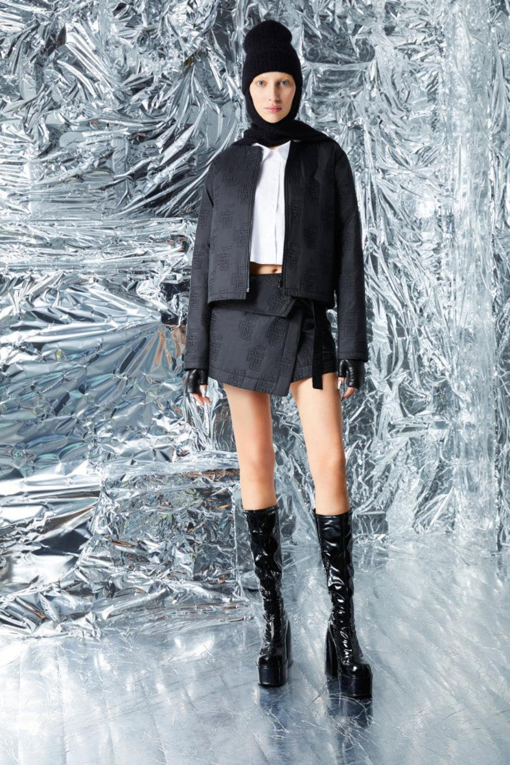 Ace Nayman-Savannah Black Skirt-Etek-1-Milagron.com