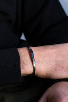 Aleyna Cebeci Jewelry-Simple Bileklik, Siyah Rodyum Kaplama Gümüş, Pırlanta-Bileklik-2-Milagron.com