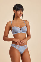 Amarelle-Paris Gri Mavi Balenli Dantelli Dolgusuz Toparlayıcı Balkonet Sütyen-Top-3-Milagron.com