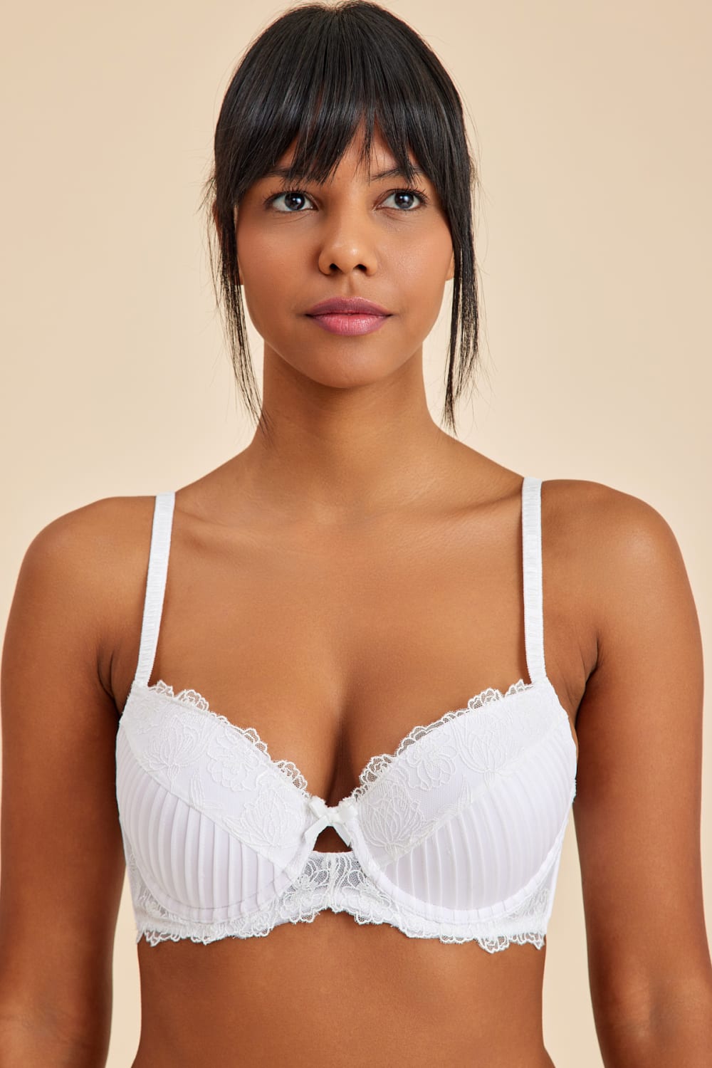 Amarelle-Paris Ekru Balenli Dantelli Dolgulu Push-up Sütyen-Sütyen-1-Milagron.com