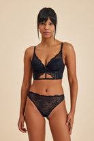 Amarelle-Roma Siyah Dantelli Dolgusuz Toparlayıcı Balkonet Sütyen-Sütyen-1-Milagron.com