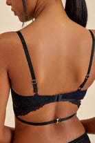 Amarelle-Roma Siyah Dantelli Dolgusuz Toparlayıcı Balkonet Sütyen-Sütyen-4-Milagron.com