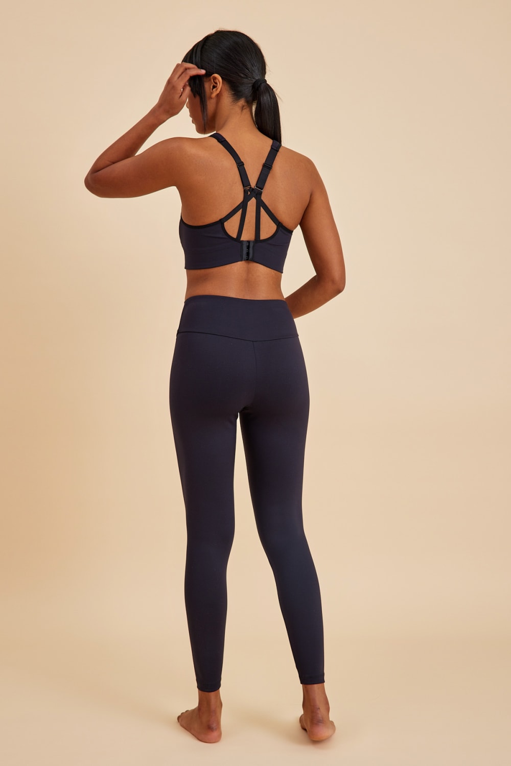 Amarelle-Sportive Siyah Light Touch Uzun Toparlayıcı Spor Taytı-Top-4-Milagron.com