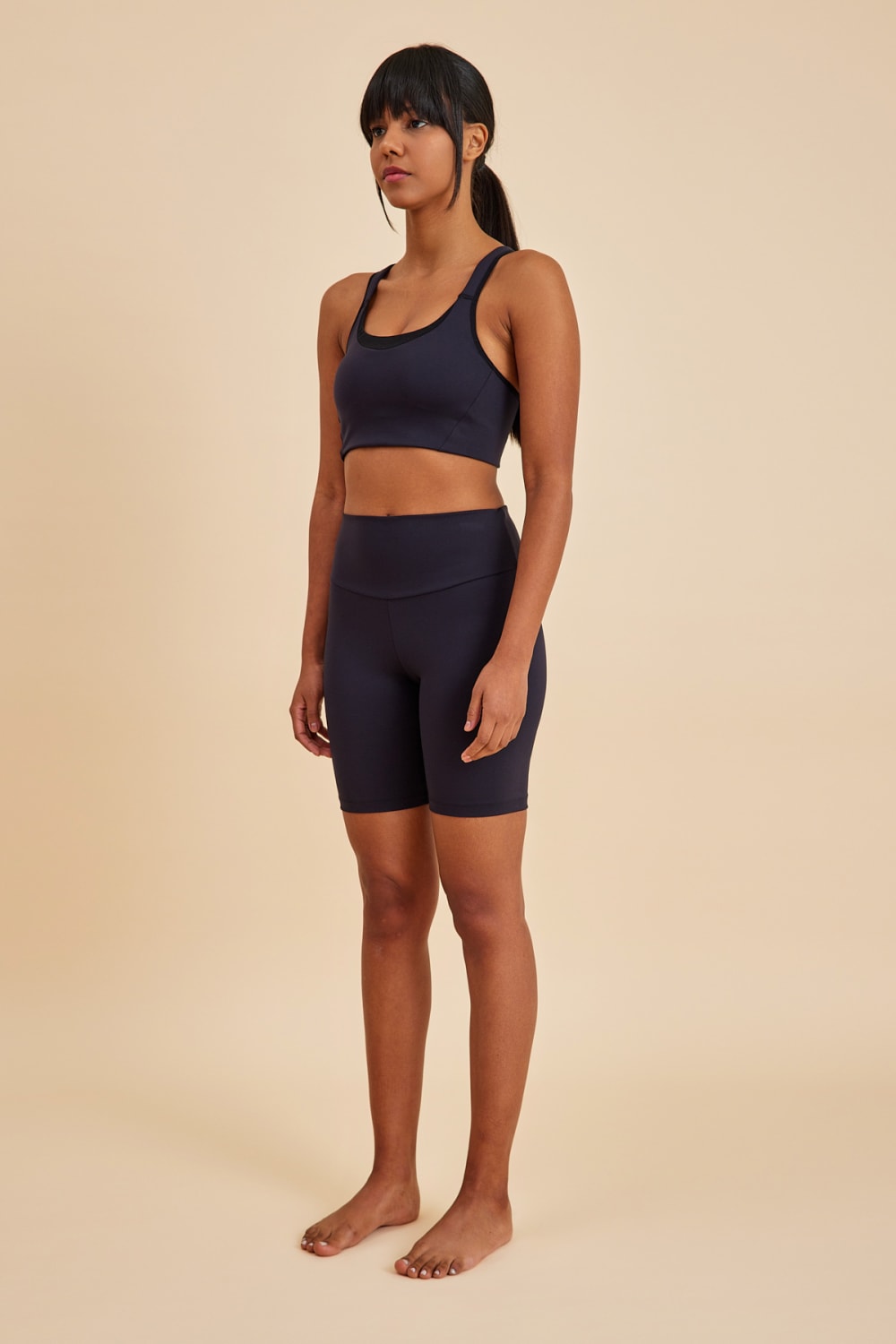 Amarelle-Sportive Siyah Light Touch Kısa Toparlayıcı Spor Taytı-Activewear-4-Milagron.com