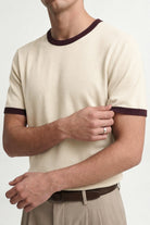 Antioch Bej Kontrast Yaka Erkek T-Shirt