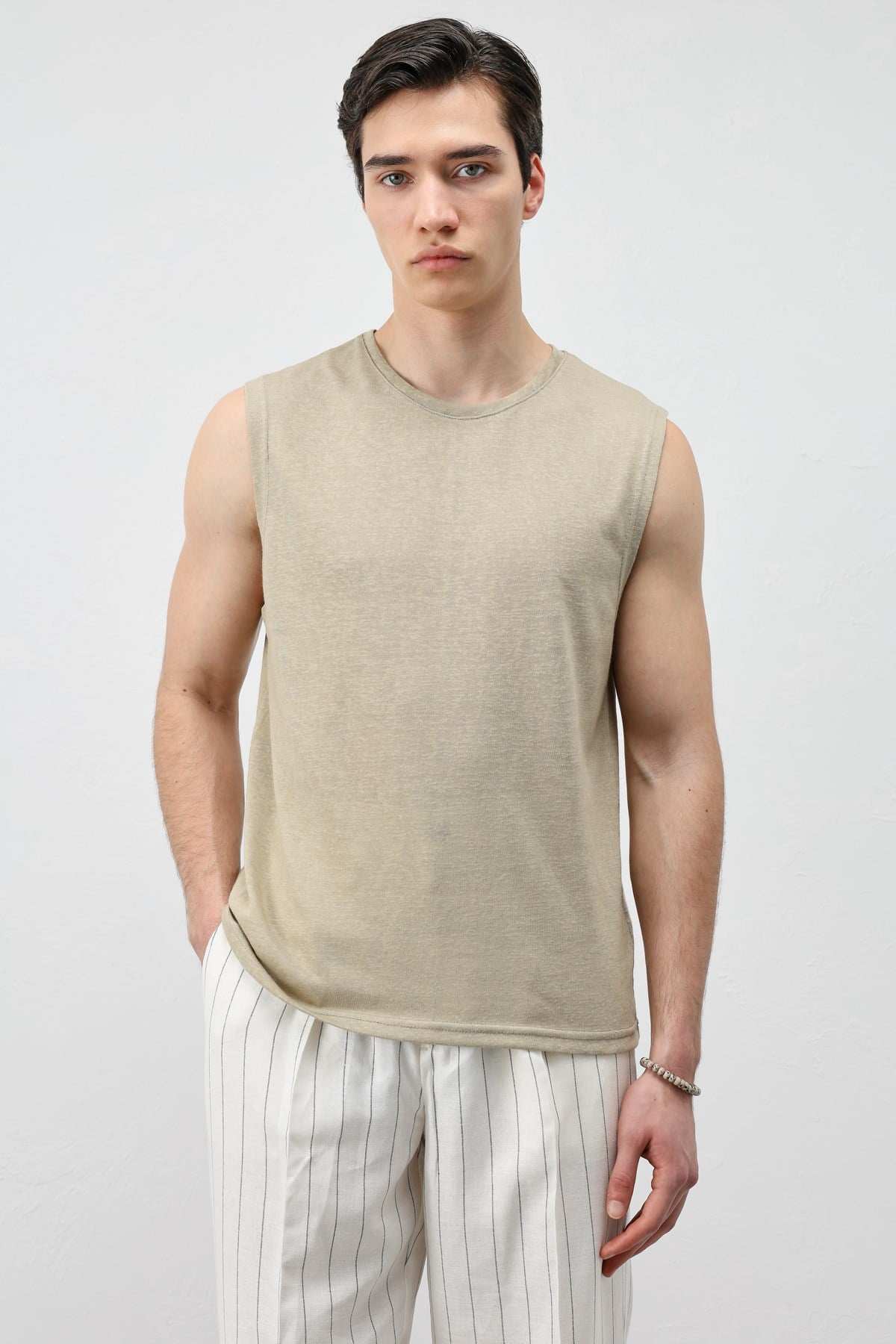 Antioch Haki Kolsuz Erkek T-Shirt