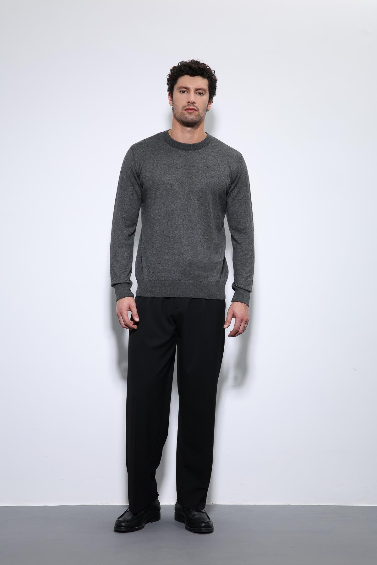 Antioch-Antrasit Yumuşak Dokulu Basic Erkek Kazak-Kazak-4-Milagron.com