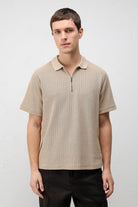 Antioch Bej Dokulu Örme Polo Yaka Erkek T-Shirt