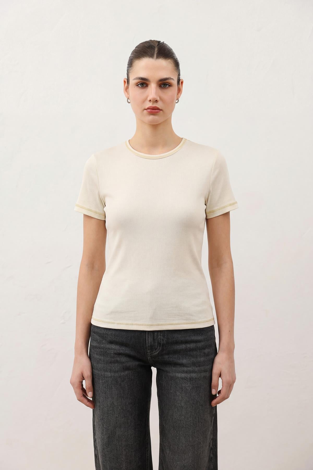 Antioch Bej Kadın Basic T-Shirt