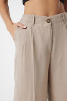 Antioch-Bej Keten Karışımlı Kadın Bermuda-Şort-3-Milagron.com